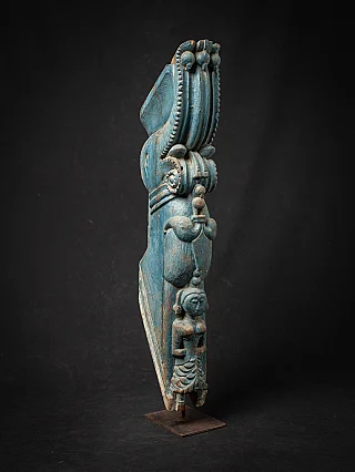 Antique wooden Indian Tempel fragment