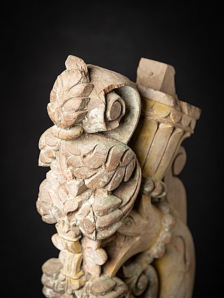 Antiek houten Indiaas tempelfragment