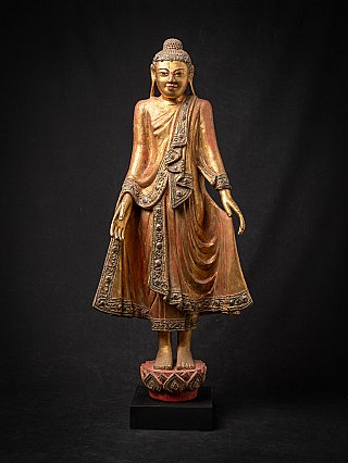 Stehende Mandalay-Buddha-Statue aus Holz aus Burma, Gesamtansicht von vorn