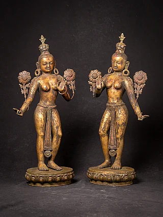 Green Tara statue set in bronze from Nepal, standing front view with Vitarka mudra
