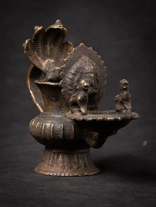 Antieke Nepalese olielamp / Sukunda