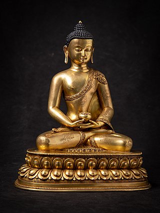 Very high quality bronze Nepali Buddha statue