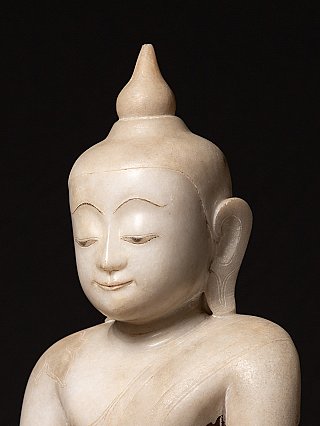 Spezielle antike Marmor Burmese Ava Buddhafigur