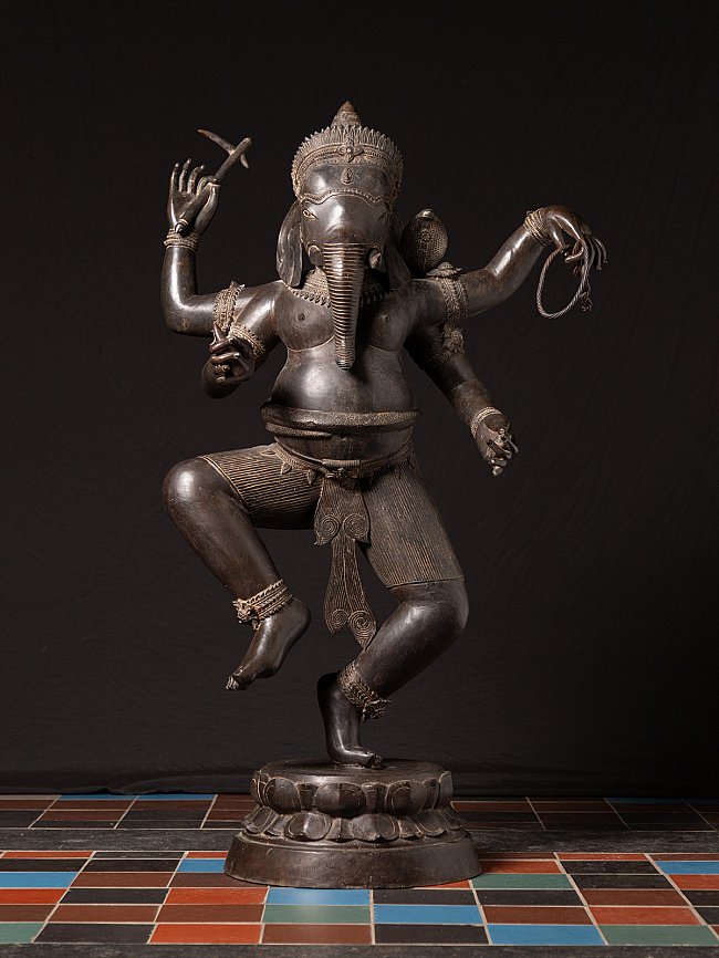 Oude Indiase bronzen Dansende Ganesha