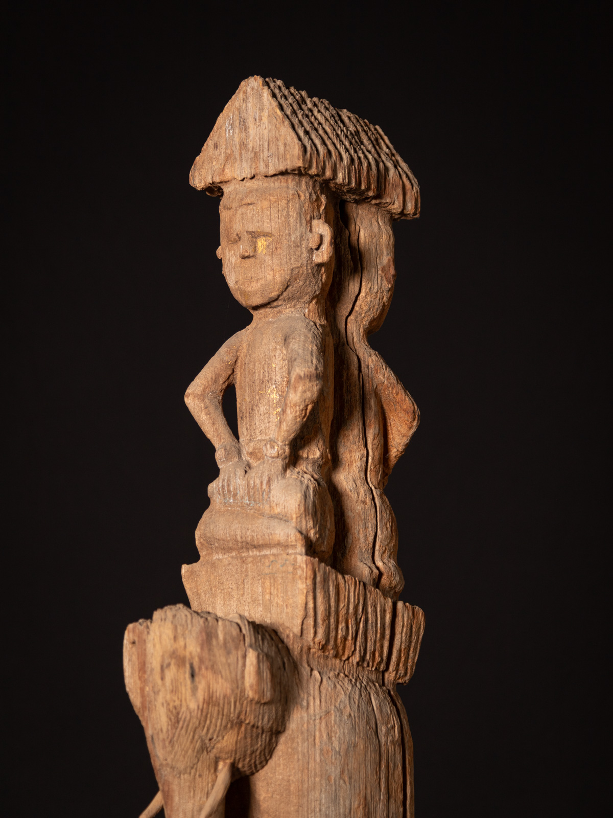 Antique wooden Burmese Chin pole from Burma (Myanmar)