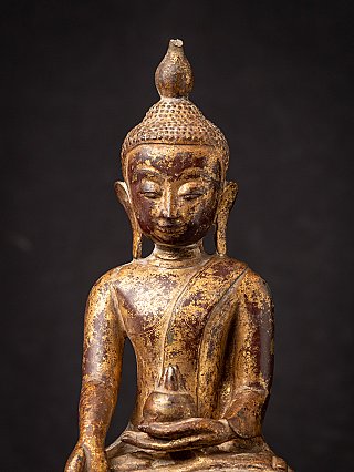 Sehr schöner antiker bronzener burmesischer Ava-Buddha