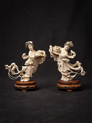 Antique pair of Japanese Ivory Geisha statues