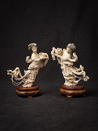 Antique pair of Japanese Ivory Geisha statues