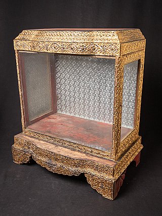Antieke houten Birmese Boeddha tempel