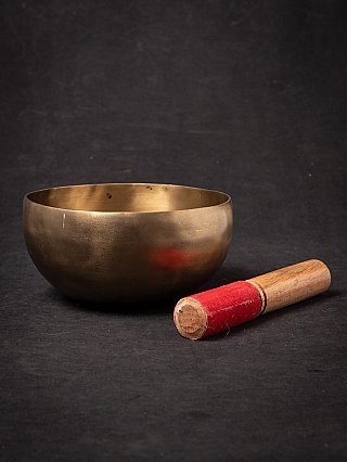Neue gemachte nepalesische Klangschale aus Bronze