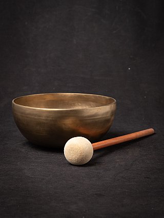 Neue gemachte nepalesische Klangschale aus Bronze