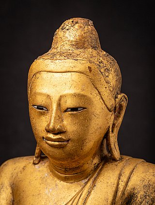 Antike bronzene burmesische Mandalay Buddhafigur