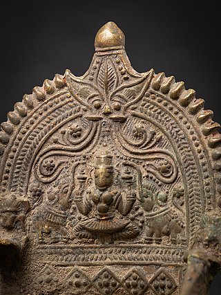Antike indische Öllampe
