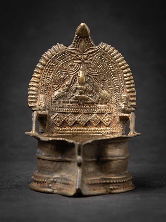 Antike indische Öllampe