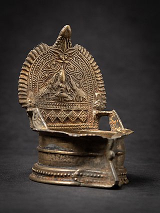 Antike indische Öllampe