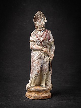 Antike Keramikfigur eines hinduistischen Gottes