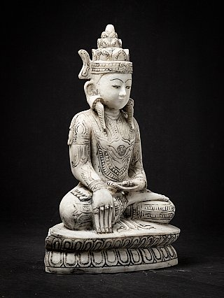 Alte gekrönte Buddha figur aus Marmor