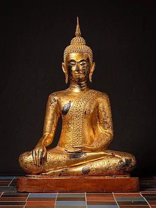 Große antike bronzene thailändische Buddhafigur