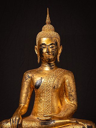 Große antike bronzene thailändische Buddhafigur