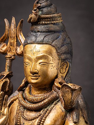 Old bronze Nepali Shiva statue