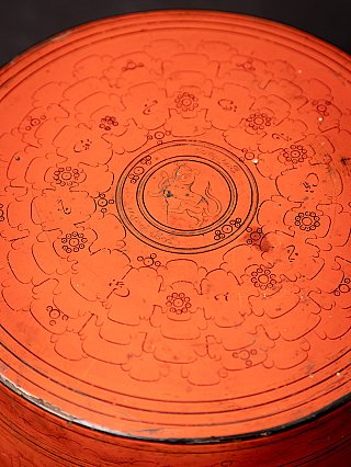 Antique Burmese lacquerware betelnut box