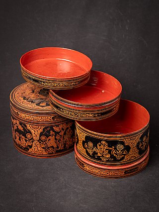 Antique Burmese lacquerware betelnut box
