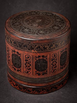 Grote antieke lakwerk betelnut box