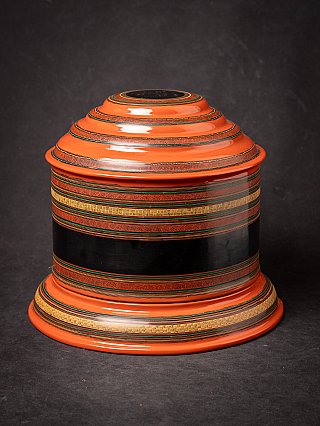 Burmese lacquerware betel box with lid, orange and black with fine green and gold banding