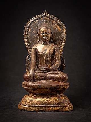 Very special antique bronze Burmese Buddha