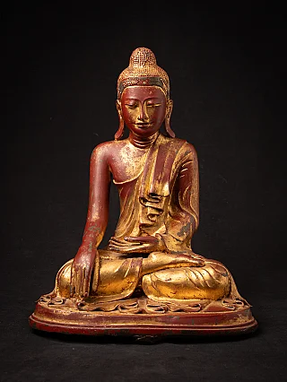 Beautiful antique bronze Burmese Mandalay Buddha