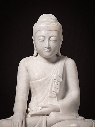 Neue gemachte burmesische Buddhafigur aus Marmor