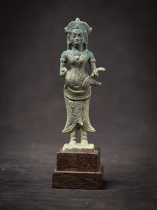Antique bronze Khmer Parvati statue