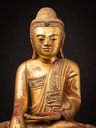 Antique wooden Burmese Mandalay Buddha