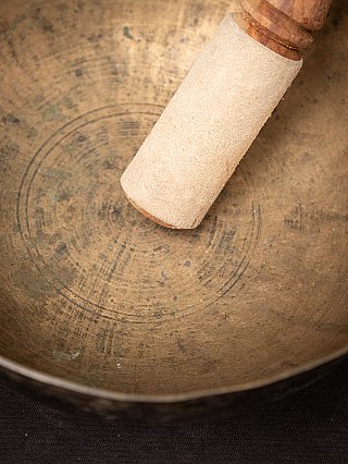 Antique bronze Nepali Singing Bowl