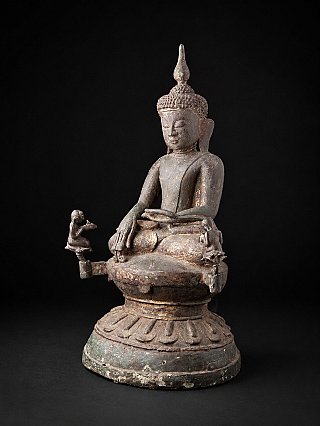 Gans besonderes bronze Ava Buddha Figur