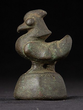 Bronzenes Opiumgewicht aus Burma (Myanmar), Vogelform in Dreiviertelansicht