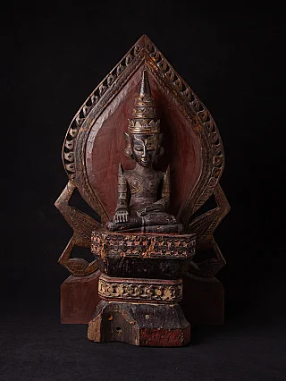 Antike hölzerne Mon-Buddha-Statue aus Myanmar, sitzend in Bhumisparsha-Mudra, Frontalansicht
