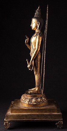 Lokeshor-Statue aus Nepal in Seitenansicht mit Aureole und Lotussockel