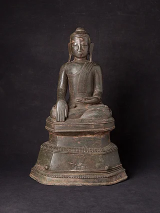 Shan Buddha statue in bronze from Myanmar, seated in bhumisparsha mudra, front view