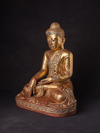 Wooden Mandalay Buddha statue from Burma (Myanmar), seated, three-quarter left view