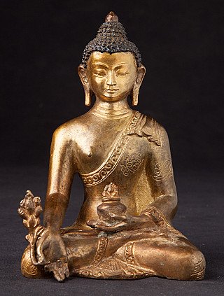 Nepalische Bronze-Statue des Medizinbuddha, sitzend in Varada-Mudra, Frontalansicht