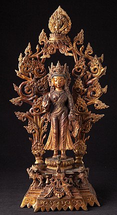 Große nepalesische Maitreya-Buddha-Statue aus Bronze, stehend in Abhaya-Mudra, Frontalansicht