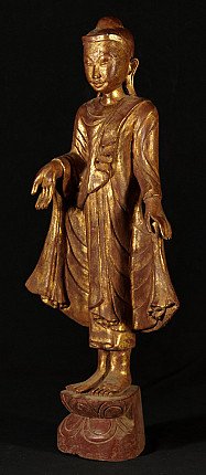 Hölzerne Buddha-Statue aus Myanmar mit Vergoldung, Dreiviertelansicht von links