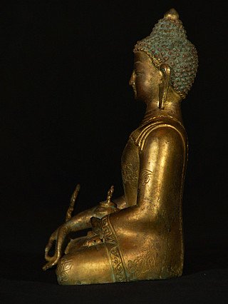 Bronzene Medizinbuddha-Statue aus Nepal, rechte Seitenansicht, sitzend mit sichtbarer Schale
