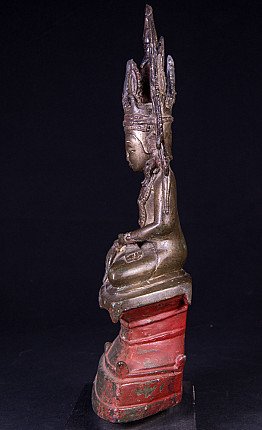 Antique Burmese crowned Shan Buddha statue