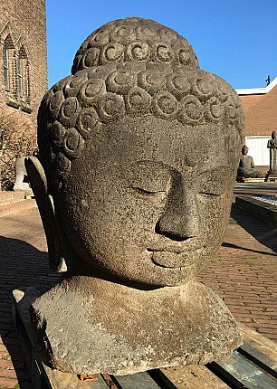Grosse Lavastein Buddha Kopf