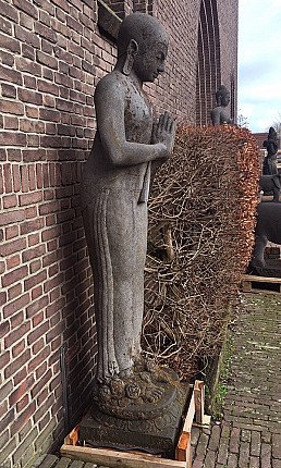Grosse Lavastein Monch Figur