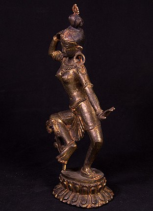 Antique Nepali Parvati statue