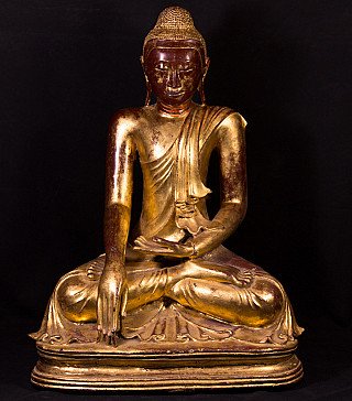 Burmese Mandalay Buddha statue in bronze, seated in bhumisparsha mudra, full front view