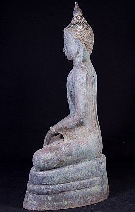 Sitzende Buddha-Statue im Ava-Stil aus Bronze, linke Seitenansicht im Profil